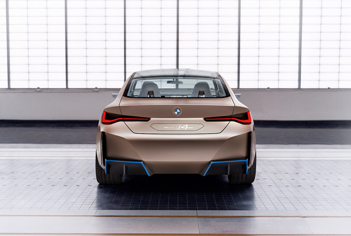 BMW races to production of i4 with M-Performance Model in 2021
